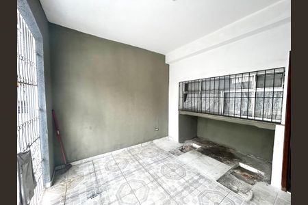 Casa à venda com 200m², 3 quartos e 3 vagas Casa à venda com 200m², 3 quartos e 3 vagasGaragem