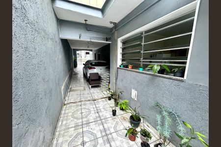 Casa à venda com 200m², 3 quartos e 3 vagas Casa à venda com 200m², 3 quartos e 3 vagasGaragem