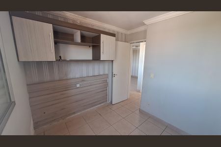Quarto 1 de apartamento para alugar com 2 quartos, 44m² em Parque Santa Rosa, Suzano