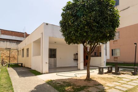 Apartamento para alugar com 46m², 2 quartos e sem vagaÁrea comum - Churrasqueira