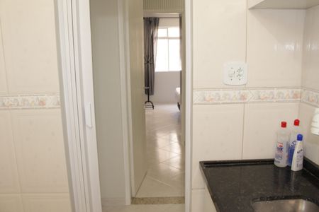 Apartamento para alugar com 57m², 2 quartos e sem vagaCozinha