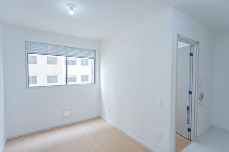 Apartamento para alugar com 32m², 2 quartos e sem vaga Apartamento para alugar com 32m², 2 quartos e sem vagaSala, cozinha e área de serviço