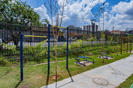 Apartamento para alugar com 32m², 2 quartos e sem vaga Apartamento para alugar com 32m², 2 quartos e sem vagaÁrea comum - Academia externa