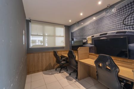 Apartamento à venda com 183m², 3 quartos e 3 vagas Apartamento à venda com 183m², 3 quartos e 3 vagasÁrea comum