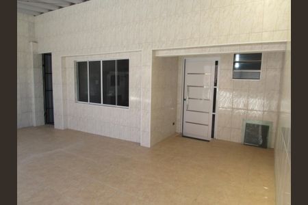 Casa à venda com 140m², 3 quartos e 2 vagasGaragem