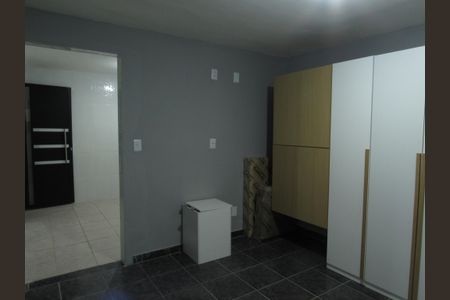 Casa à venda com 140m², 3 quartos e 2 vagasSuíte