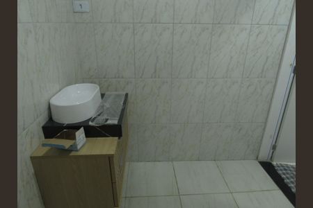 Casa à venda com 140m², 3 quartos e 2 vagasBanheiro