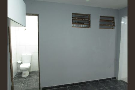 Casa à venda com 140m², 3 quartos e 2 vagasBanheiro 2 