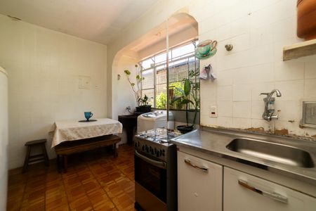 Apartamento à venda com 68m², 1 quarto e sem vaga Apartamento à venda com 68m², 1 quarto e sem vagaCozinha e Área de Serviço