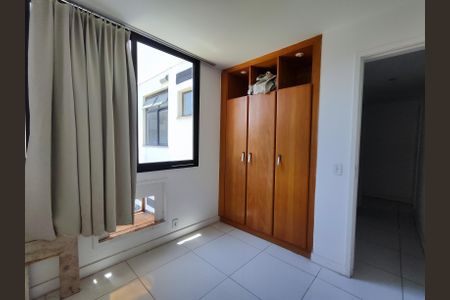 Apartamento à venda com 180m², 4 quartos e 2 vagasQuarto 3