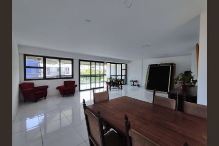 Sala de apartamento à venda com 4 quartos, 180m² em Recreio dos Bandeirantes, Rio de Janeiro