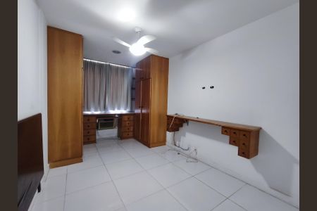 Apartamento à venda com 180m², 4 quartos e 2 vagasSuíte