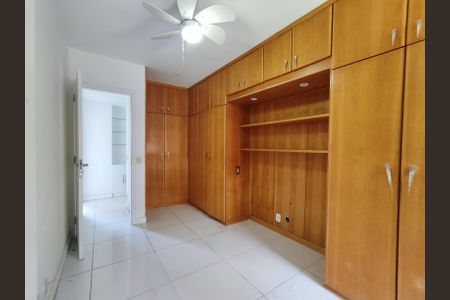 Apartamento à venda com 180m², 4 quartos e 2 vagasQuarto 1