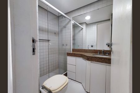 Apartamento à venda com 180m², 4 quartos e 2 vagasBanheiro Social