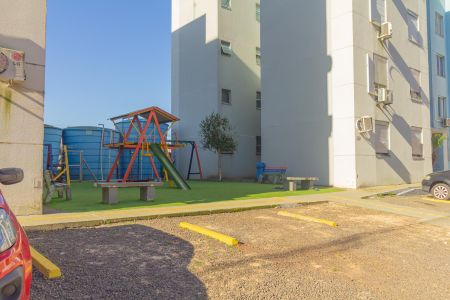 Apartamento para alugar com 54m², 2 quartos e 1 vaga Apartamento para alugar com 54m², 2 quartos e 1 vagaÁrea comum - Playground