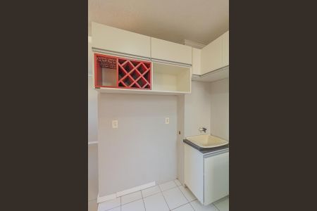 Apartamento para alugar com 54m², 2 quartos e 1 vaga Apartamento para alugar com 54m², 2 quartos e 1 vagaCozinha e Área de Serviço