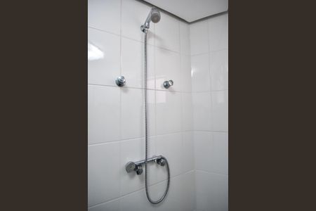 Apartamento à venda com 68m², 3 quartos e 2 vagasChuveiro do Banheiro