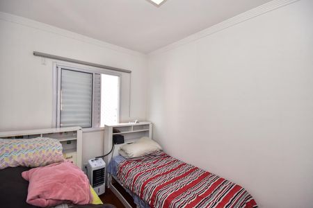 Apartamento à venda com 68m², 3 quartos e 2 vagasQuarto 2