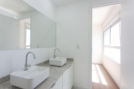 Apartamento à venda com 80m², 2 quartos e 1 vagaBanheiro da Suíte 1