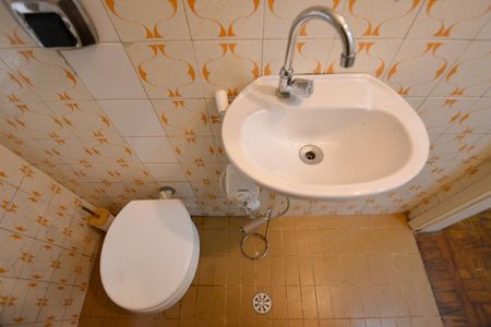 Casa para alugar com 130m², 4 quartos e 2 vagas Casa para alugar com 130m², 4 quartos e 2 vagasLavabo