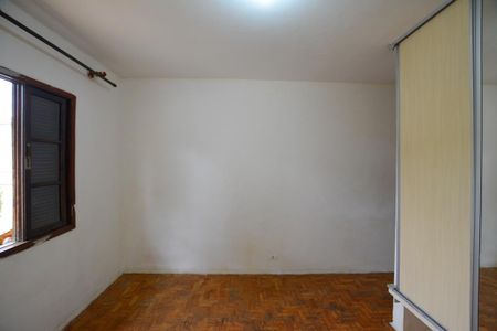 Casa para alugar com 130m², 4 quartos e 2 vagas Casa para alugar com 130m², 4 quartos e 2 vagasSuíte