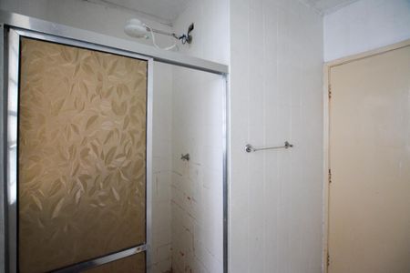 Casa para alugar com 130m², 4 quartos e 2 vagas Casa para alugar com 130m², 4 quartos e 2 vagasBanheiro social