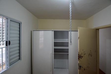 Casa para alugar com 130m², 4 quartos e 2 vagas Casa para alugar com 130m², 4 quartos e 2 vagasQuarto