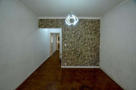 Casa para alugar com 130m², 4 quartos e 2 vagas Casa para alugar com 130m², 4 quartos e 2 vagasSala
