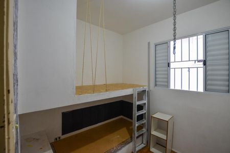 Casa para alugar com 130m², 4 quartos e 2 vagas Casa para alugar com 130m², 4 quartos e 2 vagasQuarto