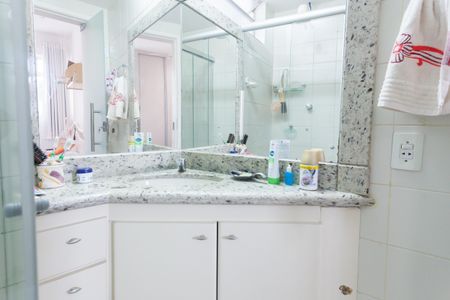 Apartamento à venda com 125m², 4 quartos e 2 vagas Apartamento à venda com 125m², 4 quartos e 2 vagasbanheiro da suite