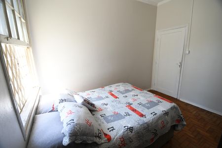 Casa à venda com 229m², 3 quartos e 2 vagasQuarto 2 Suíte - Casa 2