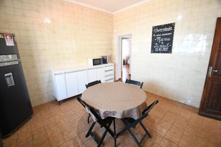 Casa à venda com 229m², 3 quartos e 2 vagasCozinha - Casa 2