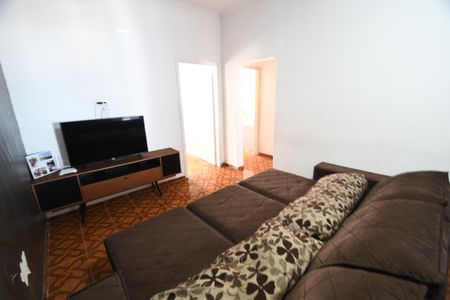 Casa à venda com 229m², 3 quartos e 2 vagasSala - Cada 2