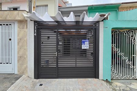 Casa à venda com 117m², 2 quartos e 1 vagaFachada