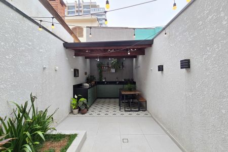 Casa à venda com 117m², 2 quartos e 1 vagaQuintal