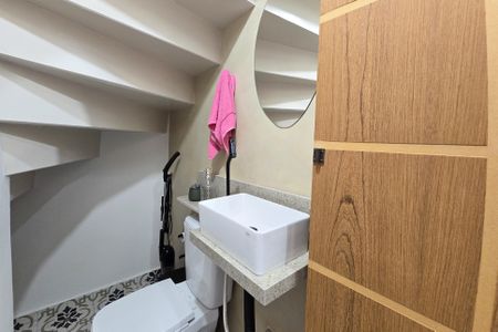 Casa à venda com 117m², 2 quartos e 1 vagaLavabo