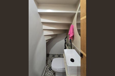 Casa à venda com 117m², 2 quartos e 1 vagaLavabo