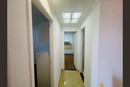 Apartamento para alugar com 52m², 2 quartos e 1 vaga Apartamento para alugar com 52m², 2 quartos e 1 vagaCorredor