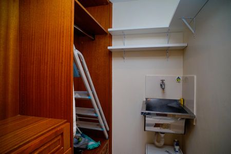 Apartamento para alugar com 52m², 1 quarto e 1 vagaCloset