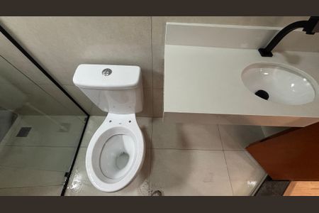 Apartamento à venda com 40m², 2 quartos e 1 vaga Apartamento à venda com 40m², 2 quartos e 1 vagaBanheiro