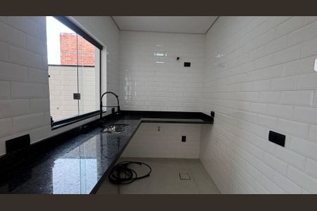 Apartamento à venda com 40m², 2 quartos e 1 vaga Apartamento à venda com 40m², 2 quartos e 1 vagaCozinha