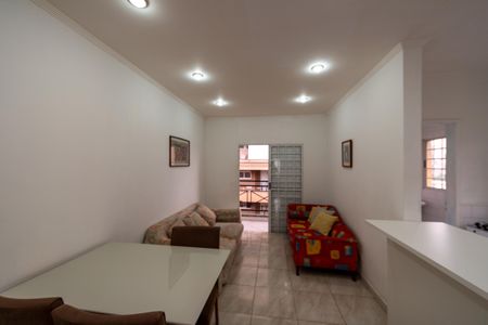 Sala/Cozinha de casa para alugar com 1 quarto, 66m² em Jardim Tupanci, Barueri