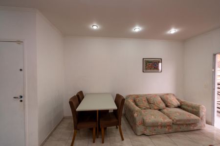 Casa para alugar com 66m², 1 quarto e 1 vagaSala/Cozinha