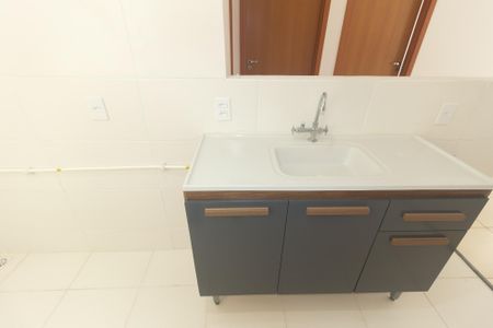 Apartamento para alugar com 45m², 2 quartos e 1 vagaCozinha e Área de Serviço