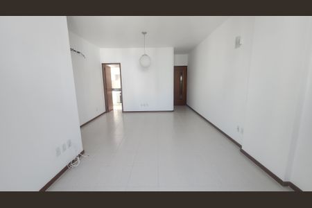 Apartamento para alugar com 90m², 3 quartos e 1 vaga Apartamento para alugar com 90m², 3 quartos e 1 vagaSala