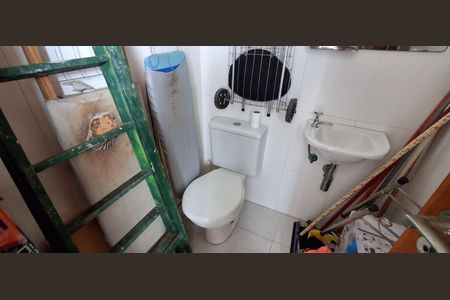 Apartamento à venda com 130m², 3 quartos e 2 vagasÁrea de Serviço 