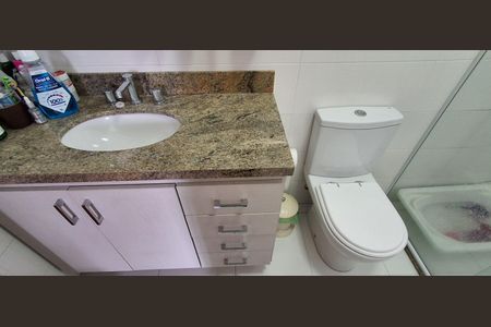 Apartamento à venda com 130m², 3 quartos e 2 vagasBanheiro Suíte 2