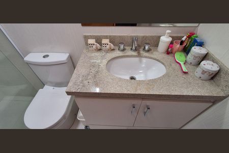 Apartamento à venda com 130m², 3 quartos e 2 vagasBanheiro Suíte 1