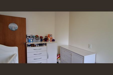 Apartamento à venda com 130m², 3 quartos e 2 vagasQuarto 