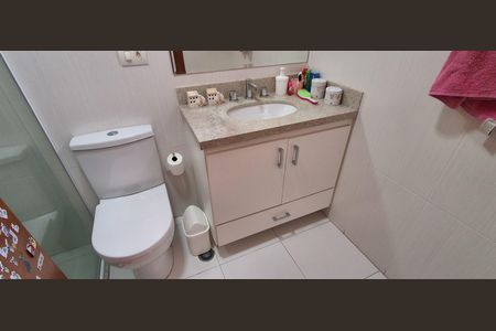 Apartamento à venda com 130m², 3 quartos e 2 vagasBanheiro Suíte 1